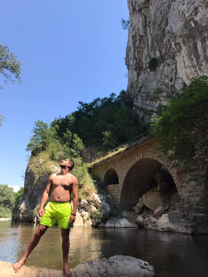 Odmaraliste Vlasko Zdrelo Pirot Exteriör bild